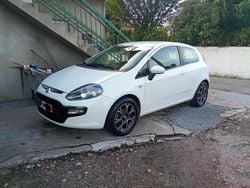 Branco Usado 2011 Fiat Punto Citadino | € 5.700 (Bom preço)