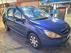 Usado 2004 Peugeot 307 Sedan | € 1.850