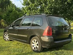 Usado 2003 Peugeot 307 Sedan | € 2.200 (Preço justo)