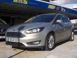 Bege Usado 2015 Ford Focus Titanium Sedan | € 11.600 (Preço elevado)