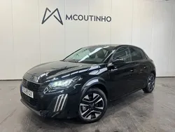 Preto Usado 2025 Peugeot e-208 Allure Citadino | € 30.500 (Preço justo)