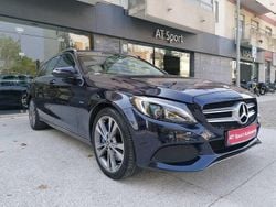 Azul Usado 2017 Mercedes C350e Carrinha | € 21.750