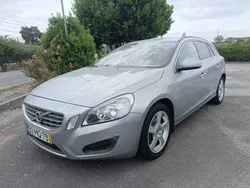 Cinzento Usado 2012 Volvo V60 Carrinha | € 12.750 (Caro)