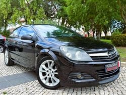 Preto Usado 2005 Opel Astra Coupé | € 2.990