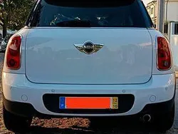 Usado 2012 Mini One D Countryman SUV | € 8.900