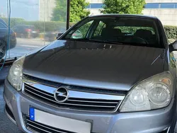 Usado 2008 Opel Astra Sedan | € 4.900 (Caro)