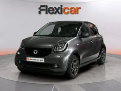 Cinzento Usado 2018 Smart ForFour Electric Drive Passion | € 9.990 (Preço justo)