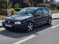 Preto Usado 2001 VW Golf IV Citadino | € 6.250 (Preço justo)