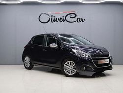 Azul Usado 2018 Peugeot 208 Citadino | € 12.850 (Caro)