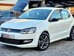 Usado 2014 VW Polo Sedan | € 11.390 (Preço elevado)