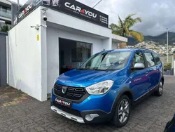 Azul Usado 2017 Dacia Lodgy Monovolume | € 17.990 (Caro)