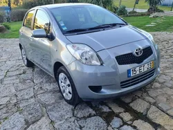 Usado 2007 Toyota Yaris Sedan | € 5.250 (Preço justo)
