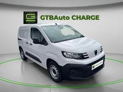 Branco Novo 2025 Peugeot E-Partner Monovolume | € 34.999 (Preço elevado)