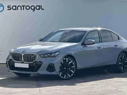 Branco Usado 2023 BMW i5 Comfort Edition Sedan | € 57.900 (Preço justo)