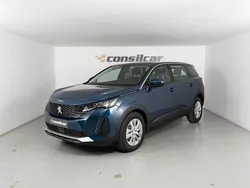 Azul Usado 2021 Peugeot 5008 Active Monovolume | € 23.890 (Preço justo)