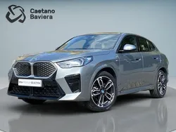 Cinzento Usado 2024 BMW iX SUV | € 53.900 (Preço elevado)