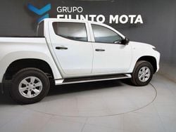 Branco Usado 2022 Mitsubishi L200 Invite Pickup | € 31.990 (Preço justo)
