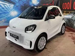 Branco Usado 2023 Smart ForTwo Electric Drive Citadino | € 17.900 (Preço elevado)