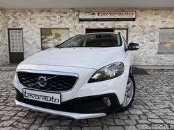 Branco Usado 2014 Volvo V40 Momentum Carrinha | € 13.500 (Preço justo)