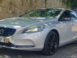 Usado 2013 Volvo V40 Summum Carrinha | € 10.750 (Preço justo)