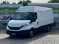 Branco Usado 2023 Iveco Daily | € 36.500 (Preço justo)