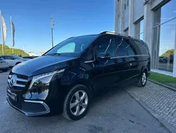 Preto Usado 2023 Mercedes V220 Avantgarde Monovolume | € 68.880