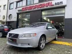 Cinzento Usado 2006 Volvo S80 Sedan | € 6.900