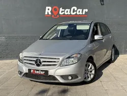 Cinza Usado 2014 Mercedes B160 Monovolume | € 14.750
