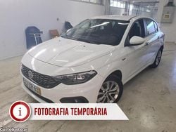 Branco Usado 2019 Fiat Tipo Lounge Citadino | € 10.990 (Bom preço)
