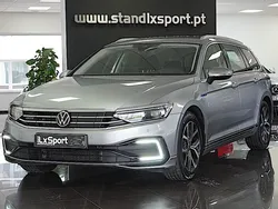 Cinza Usado 2022 VW Passat GTE Sedan | € 26.990 (Preço elevado)