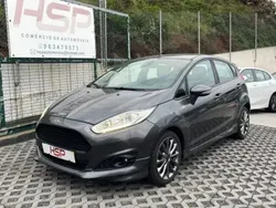 Cinza escuro Usado 2016 Ford Fiesta ST-Line Citadino | € 14.990