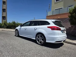 Usado 2015 Ford Focus ST Sedan | € 7.850 (Preço justo)