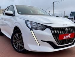 Branco Usado 2021 Peugeot 208 Allure Citadino | € 14.750 (Preço justo)