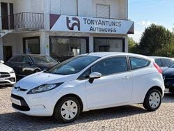 Branco Usado 2010 Ford Fiesta Citadino | € 6.900 (Preço elevado)