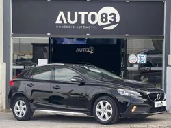 Preto Usado 2018 Volvo V40 Summum Carrinha | € 17.990 (Preço justo)