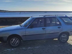 Cinzento Usado 1983 Renault R18 Sedan | € 7.000