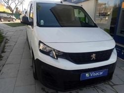 Branco Usado 2019 Peugeot Partner Van | € 12.500 (Preço justo)
