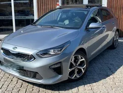 Usado 2019 Kia Ceed Sedan | € 17.000 (Preço elevado)