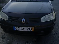 Usado 2003 Renault Mégane II Sedan | € 1.800
