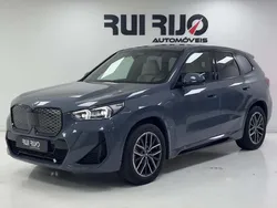 Cinzento Usado 2024 BMW iX SUV | € 48.900 (Super Preço)