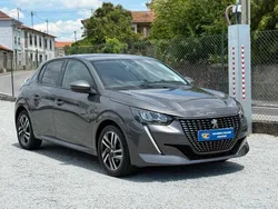 Cinzento Usado 2021 Peugeot 208 Citadino | € 14.750 (Preço justo)