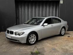 Cinza Usado 2002 BMW 735 Sedan | € 11.490