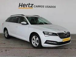 Branco Usado 2023 Skoda Superb Ambition Carrinha | € 30.290 (Preço justo)