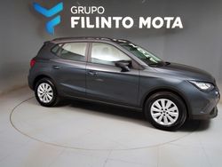Cinzento Usado 2022 Seat Arona Style SUV | € 15.240 (Preço justo)