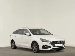 Branco Usado 2024 Hyundai i30 Style Carrinha | € 23.490 (Bom preço)