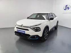 Branco Usado 2023 Citroën e-C4 Feel | € 25.450 (Preço justo)