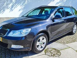 Usado 2012 Skoda Octavia Sedan | € 6.900 (Preço justo)
