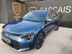Azul Usado 2023 Kia e-Niro SUV | € 31.990 (Caro)