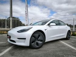 Branco Usado 2020 Tesla Model 3 Long Range AWD Sedan | € 25.990 (Preço justo)