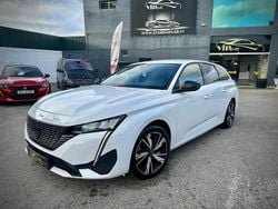 Branco Usado 2022 Peugeot 308 Allure Carrinha | € 22.990 (Preço elevado)